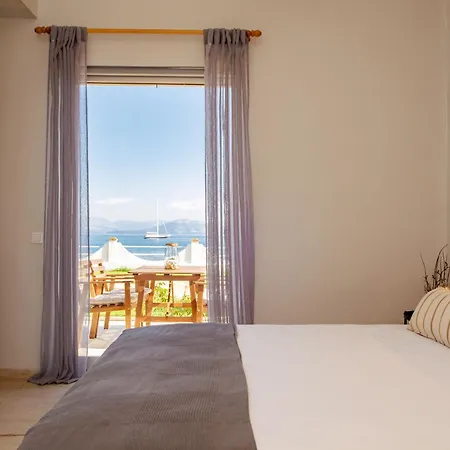 Thalassa &