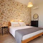 Thalassa &