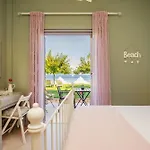 Thalassa &