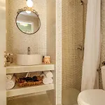 Thalassa & Apartamento *