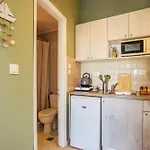 Apartamento Thalassa & *