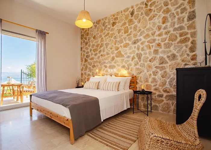 Thalassa & Apartament Kávos