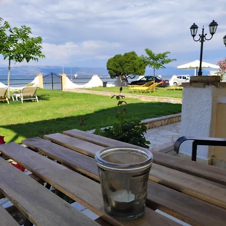 Thalassa & Studios