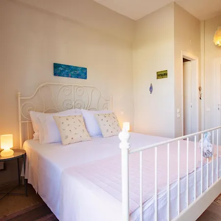 Thalassa & Apartment