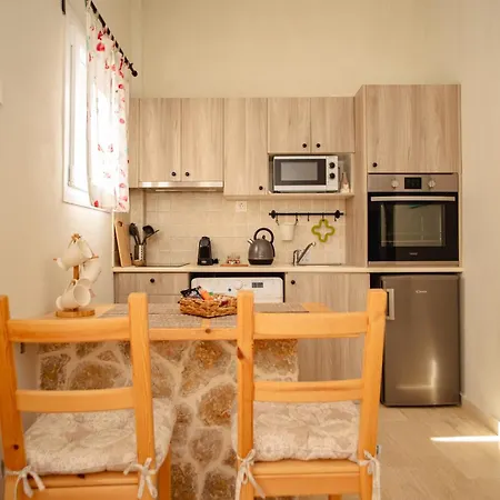 Apartment Thalassa & *